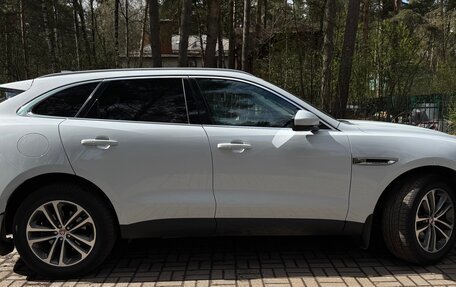 Jaguar F-Pace, 2017 год, 2 550 000 рублей, 2 фотография