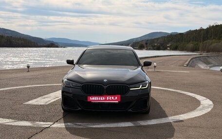 BMW 5 серия, 2021 год, 6 350 000 рублей, 2 фотография