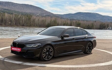 BMW 5 серия, 2021 год, 6 350 000 рублей, 12 фотография