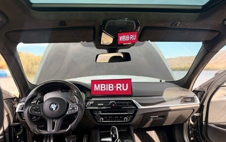 BMW 5 серия, 2021 год, 6 350 000 рублей, 21 фотография