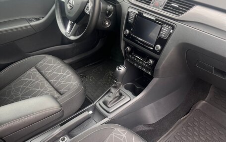Skoda Rapid I, 2018 год, 1 550 000 рублей, 38 фотография