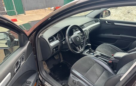 Skoda Superb III рестайлинг, 2014 год, 1 290 000 рублей, 10 фотография
