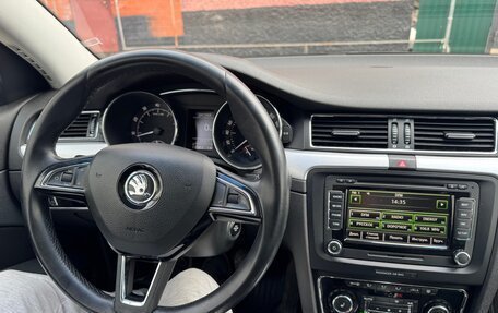 Skoda Superb III рестайлинг, 2014 год, 1 290 000 рублей, 14 фотография