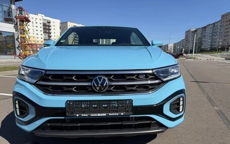 Volkswagen T-Roc I, 2022 год, 2 742 000 рублей, 11 фотография
