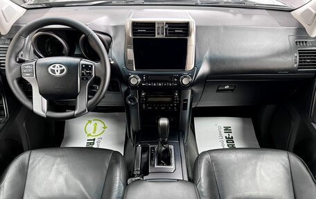 Toyota Land Cruiser Prado 150 рестайлинг 2, 2009 год, 2 695 000 рублей, 11 фотография