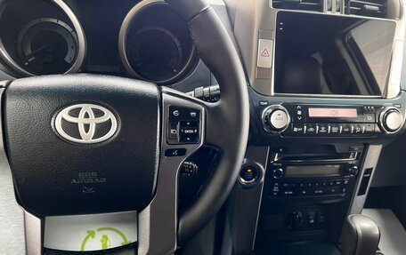 Toyota Land Cruiser Prado 150 рестайлинг 2, 2009 год, 2 695 000 рублей, 21 фотография