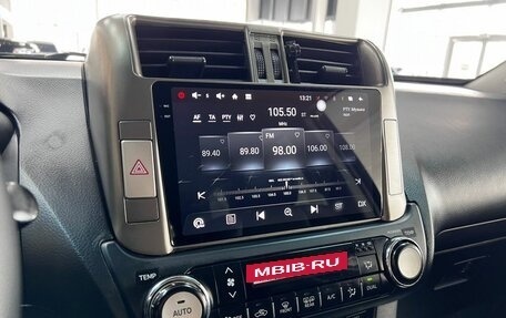 Toyota Land Cruiser Prado 150 рестайлинг 2, 2009 год, 2 695 000 рублей, 22 фотография