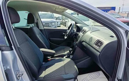 Volkswagen Polo VI (EU Market), 2019 год, 1 349 995 рублей, 13 фотография