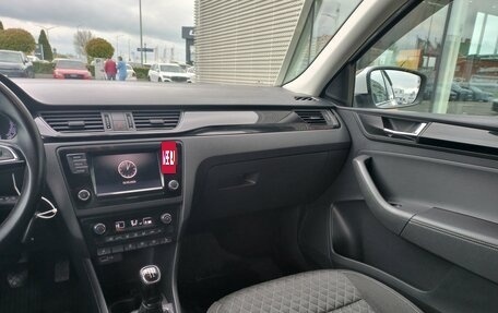 Skoda Rapid I, 2018 год, 1 130 000 рублей, 19 фотография