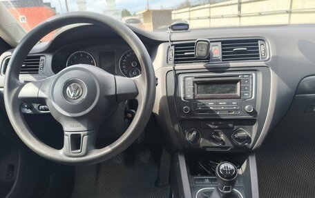 Volkswagen Jetta VI, 2014 год, 950 000 рублей, 9 фотография