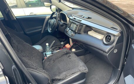 Toyota RAV4, 2014 год, 2 000 000 рублей, 9 фотография