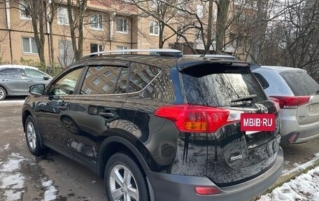 Toyota RAV4, 2014 год, 2 000 000 рублей, 4 фотография