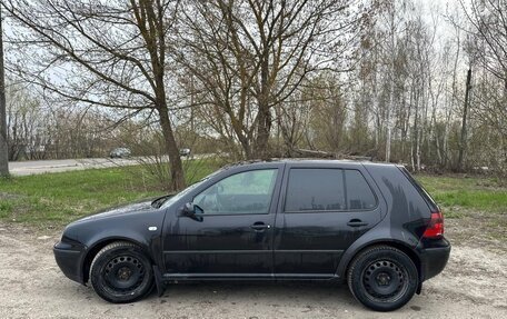 Volkswagen Golf IV, 2000 год, 300 000 рублей, 2 фотография