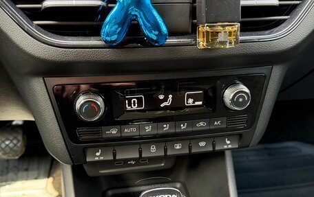 Skoda Rapid II, 2020 год, 2 200 000 рублей, 17 фотография