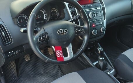 KIA cee'd I рестайлинг, 2011 год, 620 000 рублей, 12 фотография