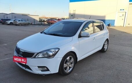 KIA cee'd I рестайлинг, 2011 год, 620 000 рублей, 7 фотография