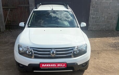 Renault Duster I рестайлинг, 2015 год, 1 100 000 рублей, 1 фотография
