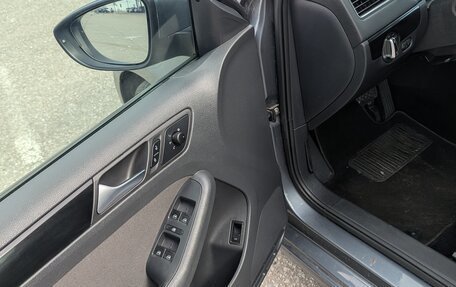 Volkswagen Jetta VI, 2012 год, 1 200 000 рублей, 7 фотография