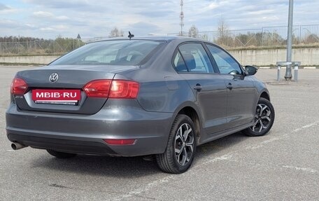 Volkswagen Jetta VI, 2012 год, 1 200 000 рублей, 2 фотография