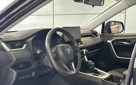 Toyota RAV4, 2024 год, 3 997 000 рублей, 7 фотография
