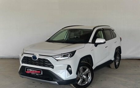 Toyota RAV4, 2019 год, 3 150 000 рублей, 1 фотография