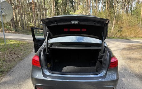 BMW 3 серия, 2018 год, 1 780 000 рублей, 6 фотография