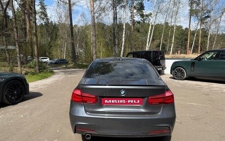 BMW 3 серия, 2018 год, 1 780 000 рублей, 4 фотография