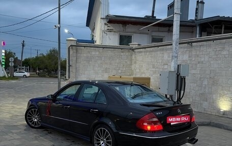 Mercedes-Benz E-Класс, 2003 год, 850 000 рублей, 4 фотография