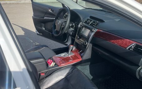 Toyota Camry, 2012 год, 1 710 000 рублей, 6 фотография
