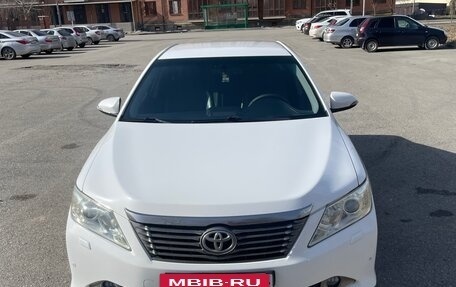 Toyota Camry, 2012 год, 1 710 000 рублей, 9 фотография