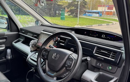 Honda Stepwgn IV, 2019 год, 2 400 000 рублей, 5 фотография