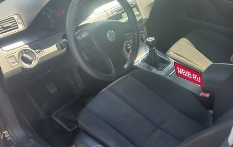Volkswagen Passat B6, 2008 год, 705 000 рублей, 2 фотография