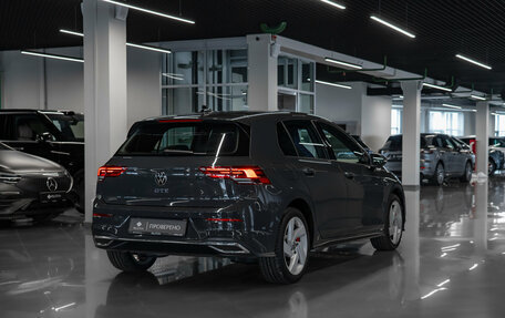 Volkswagen Golf VIII, 2020 год, 3 120 000 рублей, 5 фотография