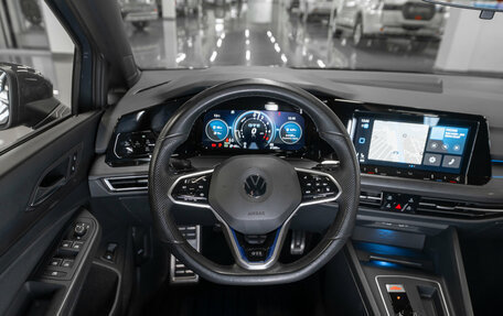 Volkswagen Golf VIII, 2020 год, 3 120 000 рублей, 12 фотография