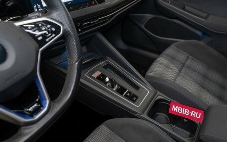 Volkswagen Golf VIII, 2020 год, 3 120 000 рублей, 16 фотография
