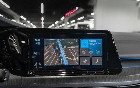 Volkswagen Golf VIII, 2020 год, 3 120 000 рублей, 17 фотография