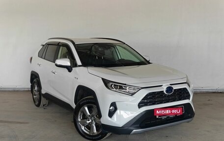 Toyota RAV4, 2019 год, 3 150 000 рублей, 3 фотография