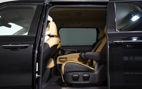 KIA Carnival, 2021 год, 3 869 000 рублей, 37 фотография