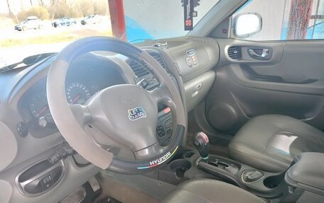Hyundai Santa Fe III рестайлинг, 2004 год, 700 000 рублей, 9 фотография