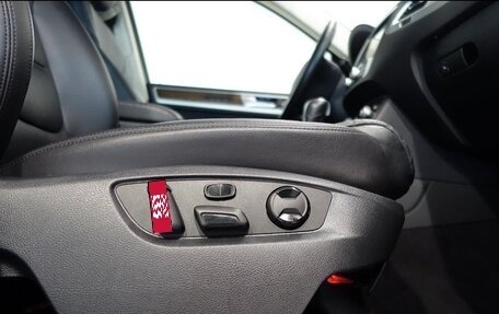 Volkswagen Touareg III, 2013 год, 2 750 000 рублей, 10 фотография