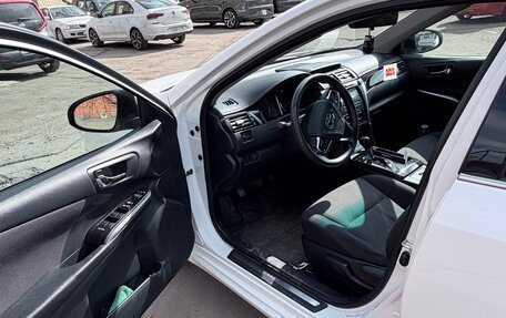 Toyota Camry, 2015 год, 2 000 000 рублей, 11 фотография