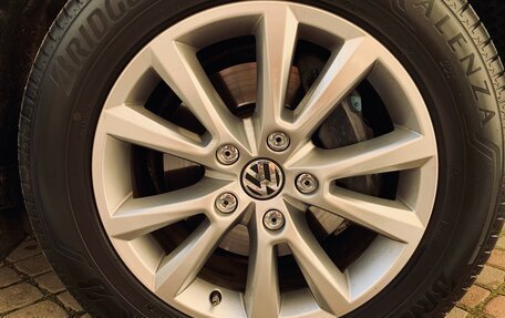 Volkswagen Touareg III, 2013 год, 2 750 000 рублей, 24 фотография