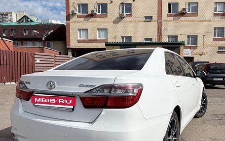 Toyota Camry, 2015 год, 2 000 000 рублей, 5 фотография