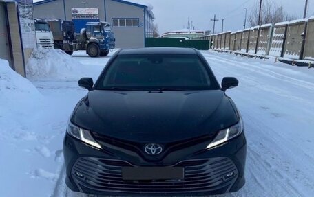 Toyota Camry, 2019 год, 2 480 000 рублей, 28 фотография