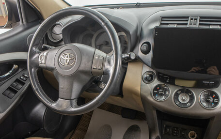 Toyota RAV4, 2010 год, 1 569 000 рублей, 18 фотография