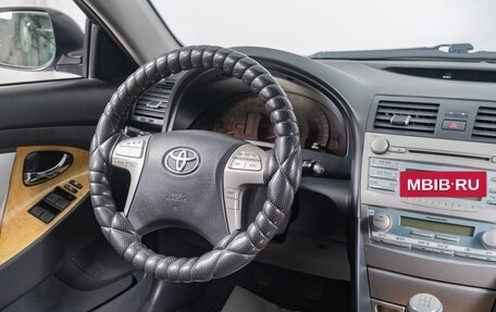 Toyota Camry, 2006 год, 979 000 рублей, 10 фотография