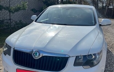 Skoda Superb III рестайлинг, 2013 год, 940 000 рублей, 1 фотография