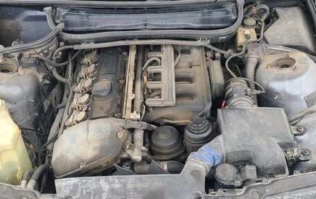 BMW 3 серия, 1999 год, 550 000 рублей, 9 фотография