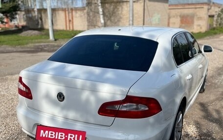 Skoda Superb III рестайлинг, 2013 год, 940 000 рублей, 6 фотография