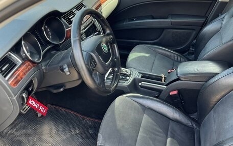 Skoda Superb III рестайлинг, 2013 год, 940 000 рублей, 10 фотография